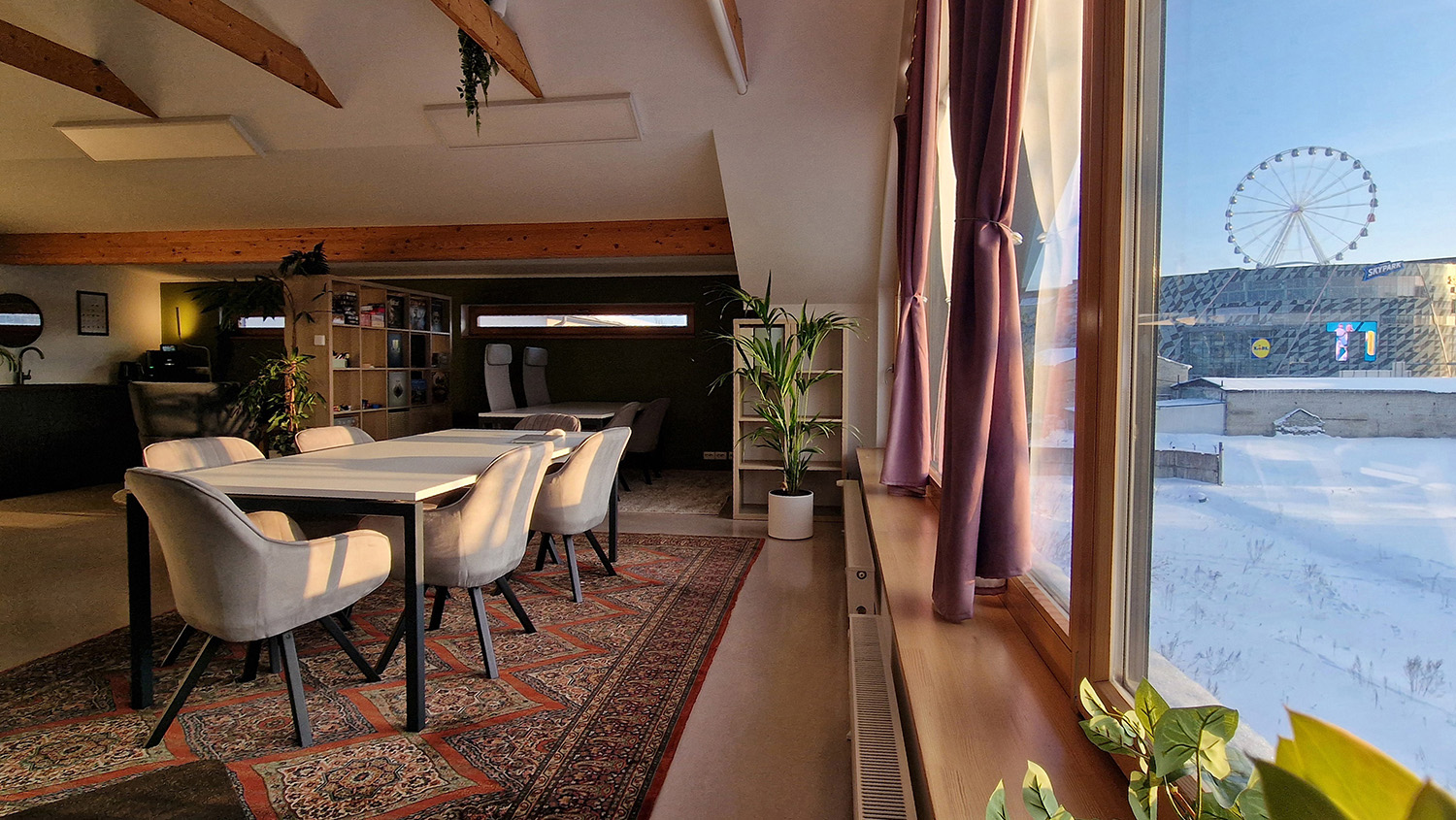 An Ambiance Crafted for You - photo 1 of 15